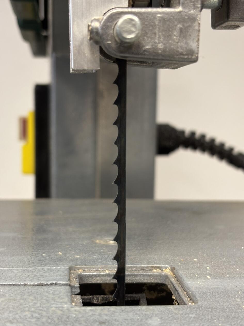 Hardback 5x0,65 mm TPI 4 Skip